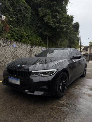 BMW 330i 2.0 16V TURBO GASOLINA SPORT AUTOMÁTICO BMW 330i 2.0 16V TURBO GASOLINA SPORT AUTOMÁTICO